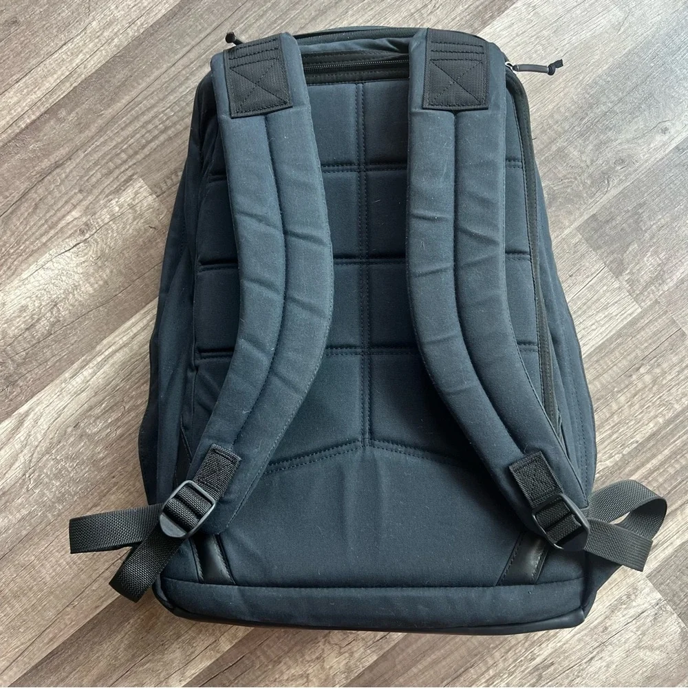 GORUCK GR1 Heritage Backpack – 26L Waxed Canvas | Black - Picture 3 of 8